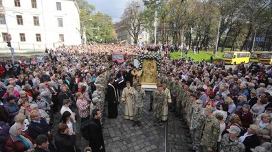 Фото: Цієї неділі вулицями Львова пройде загальноміська Вервиця