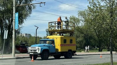 Фото: ЛКП «Львівелектротранс» планує закупити нову спецтехніку для ремонту і обслуговування рухомого складу та інфраструктури