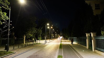 Фото: На вул. Пекарській облаштували нове енергоощадне освітлення