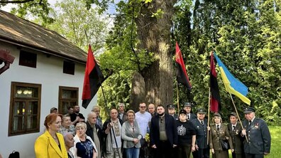 Фото: У Зашкові відзначили 134-ту річницю з дня народження Євгена Коновальця