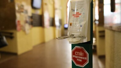 Фото: «Сьогодні станції гігієни рук присутні у великій кількості установ», — Андрій Садовий