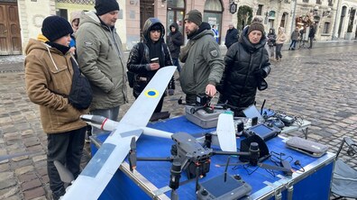 Фото: На площі Ринок військові розповідали про службу в підрозділах безпілотників морської піхоти Військово-Морських Сил ЗСУ (відео)