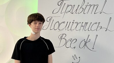 Фото: Львівські хірурги врятували підлітка з рідкісним утворенням на шиї, яке могло його задушити