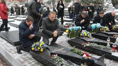 Фото: У Львові вшанували пам’ять загиблих учасників Революції Гідності та всіх борців за волю України