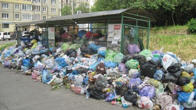 Фото: У Львові на кінець дня переповненими є 285 майданчиків у 4 районах міста