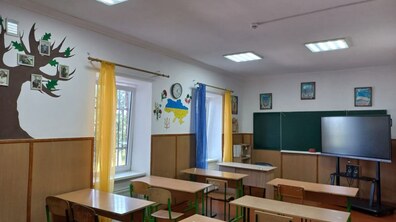 Фото: У Дублянах у ліцеї відремонтували стелю їдальні, а у Великих Грибовичах облаштовують шкільні вбиральні