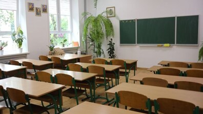 Пустий шкільний клас