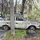 З вулиць Львова заберуть ще 25 занедбаних автівок