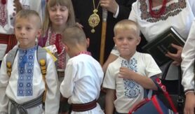 У Львові Патріарх Київський і всієї Руси-України Філарет вручив подарунки дітям з ДБСТ